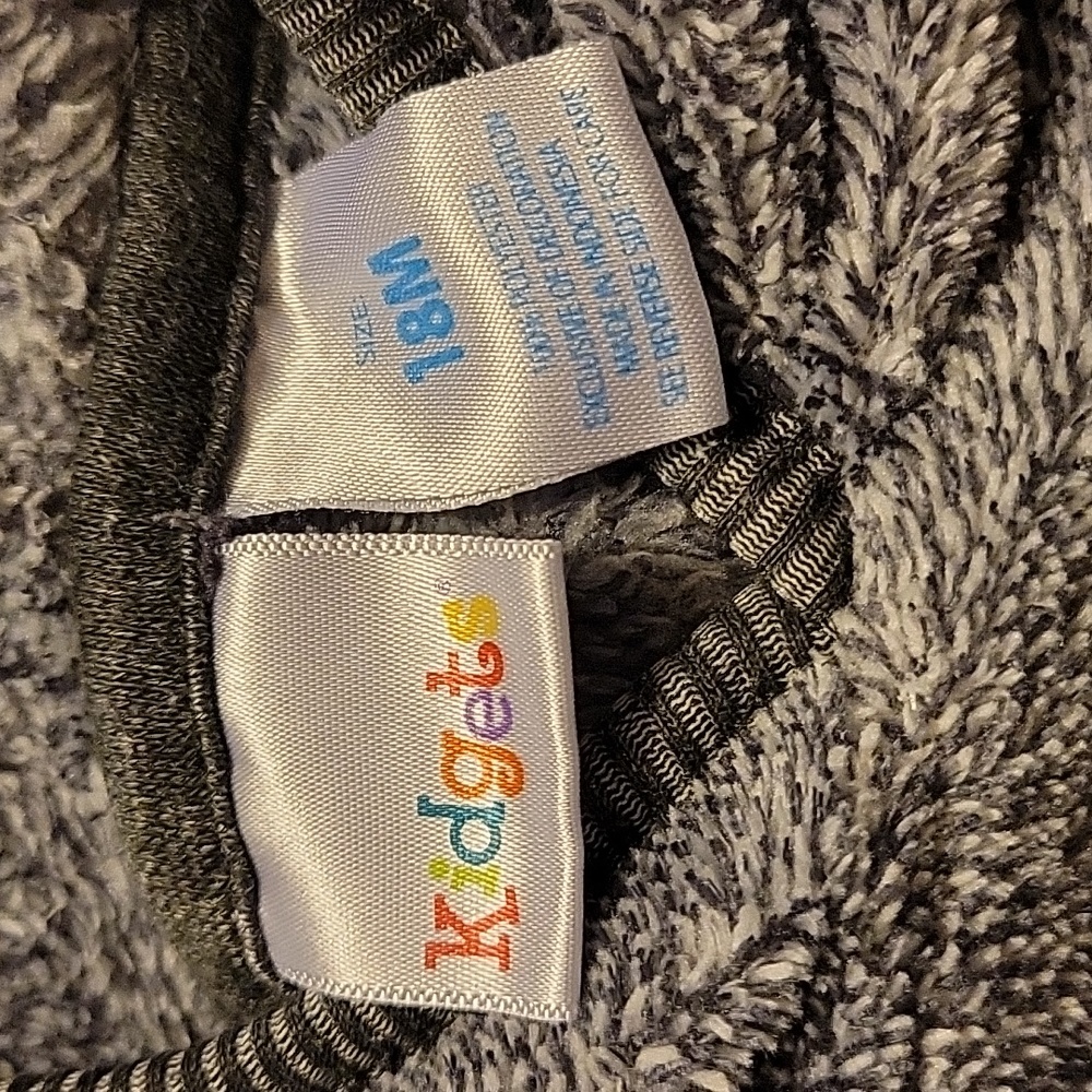 Sweatshirt - Picture 3 of 3